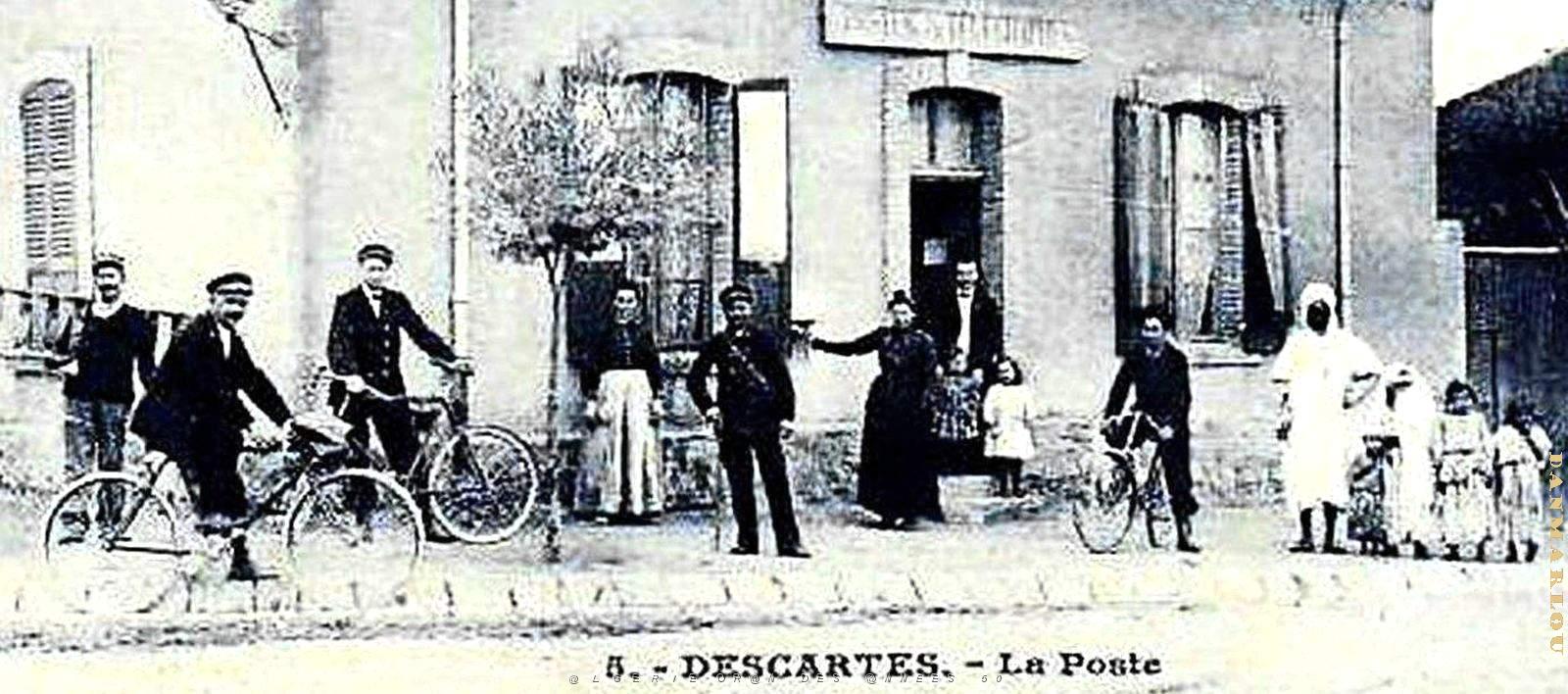 2576- Descartes - Poste2.jpg